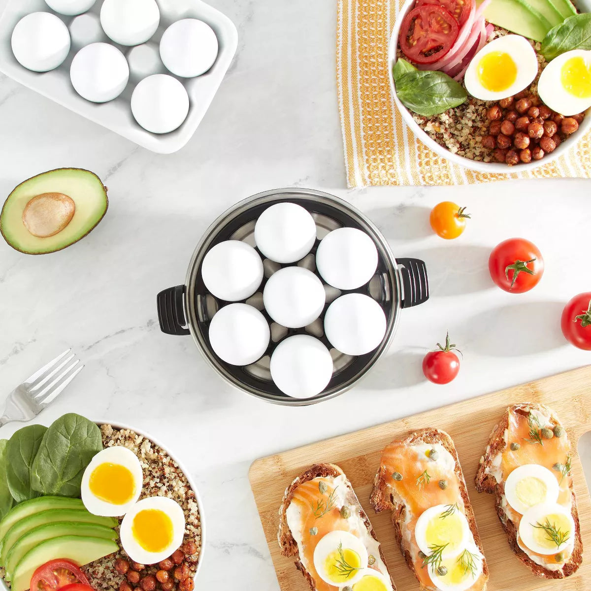 Dash 3-In-1 Everyday 7-Egg Cooker with Omelet Maker and Poaching